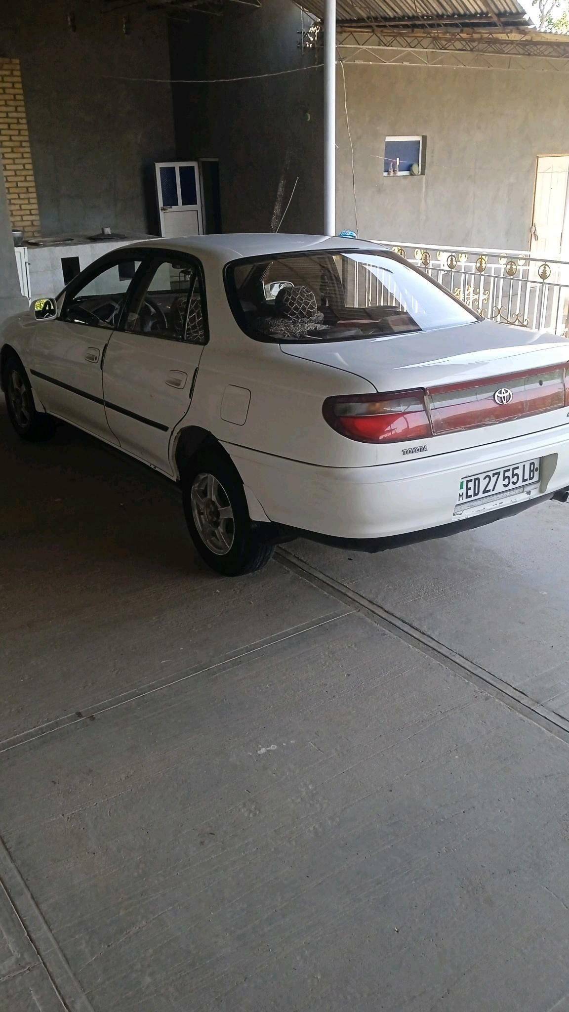 Toyota Carina 1995 - 50 000 TMT - Halaç - img 5
