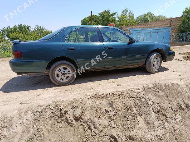 Toyota Camry 1996 - 75 000 TMT - Халач - img 5