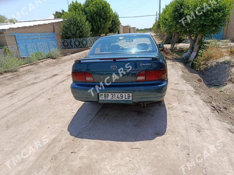 Toyota Camry 1996 - 75 000 TMT - Халач - img 2