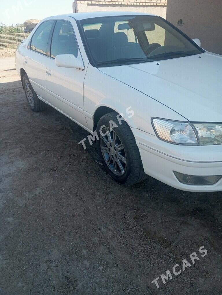 Toyota Camry 2000 - 136 000 TMT - Görogly (Tagta) - img 2