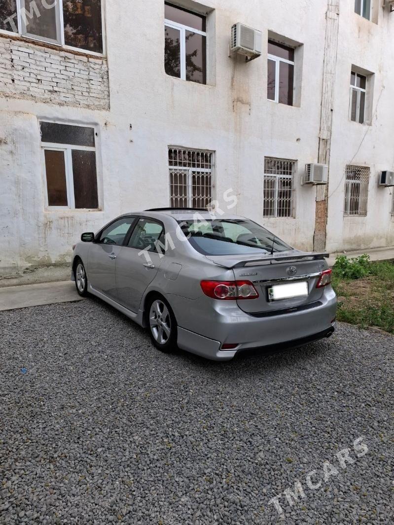 Toyota Corolla 2013 - 188 000 TMT - Aşgabat - img 3