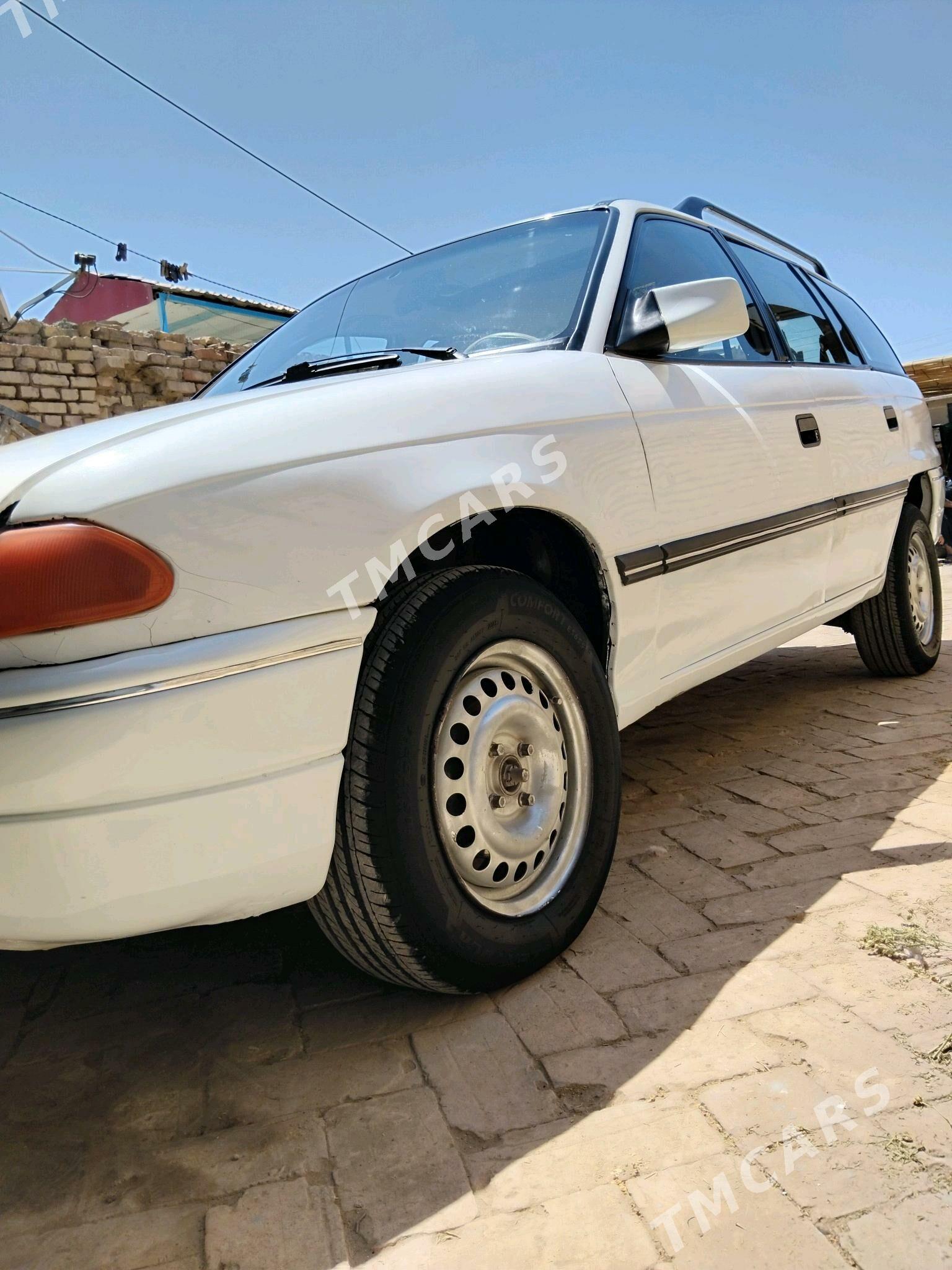 Opel Astra 1992 - 30 000 TMT - Ýolöten - img 3