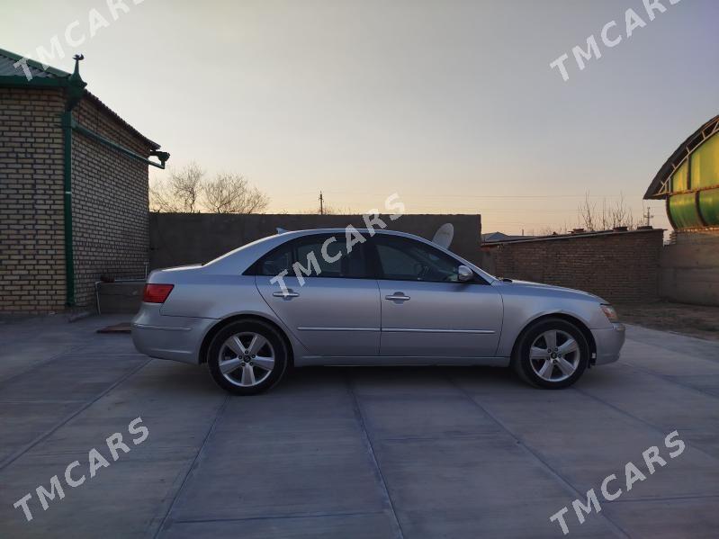 Hyundai Sonata 2009 - 120 000 TMT - Кака - img 5