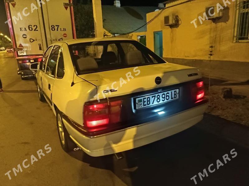 Opel Vectra 1990 - 28 000 TMT - Türkmenabat - img 4