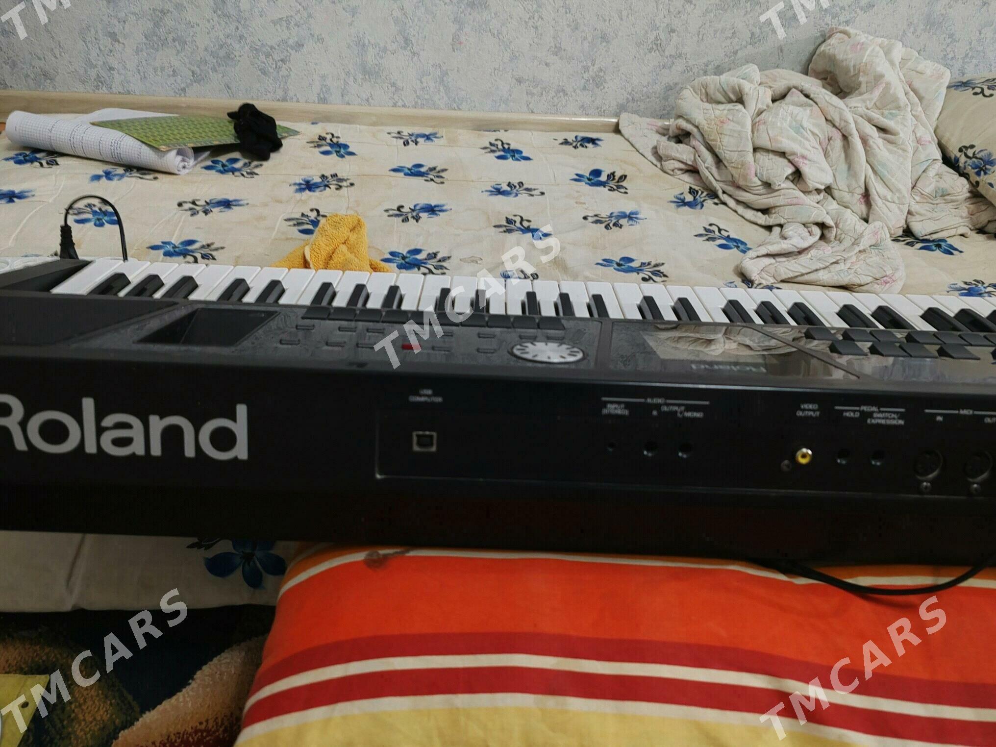 Roland BK 5 Blok - Шатлык - img 4