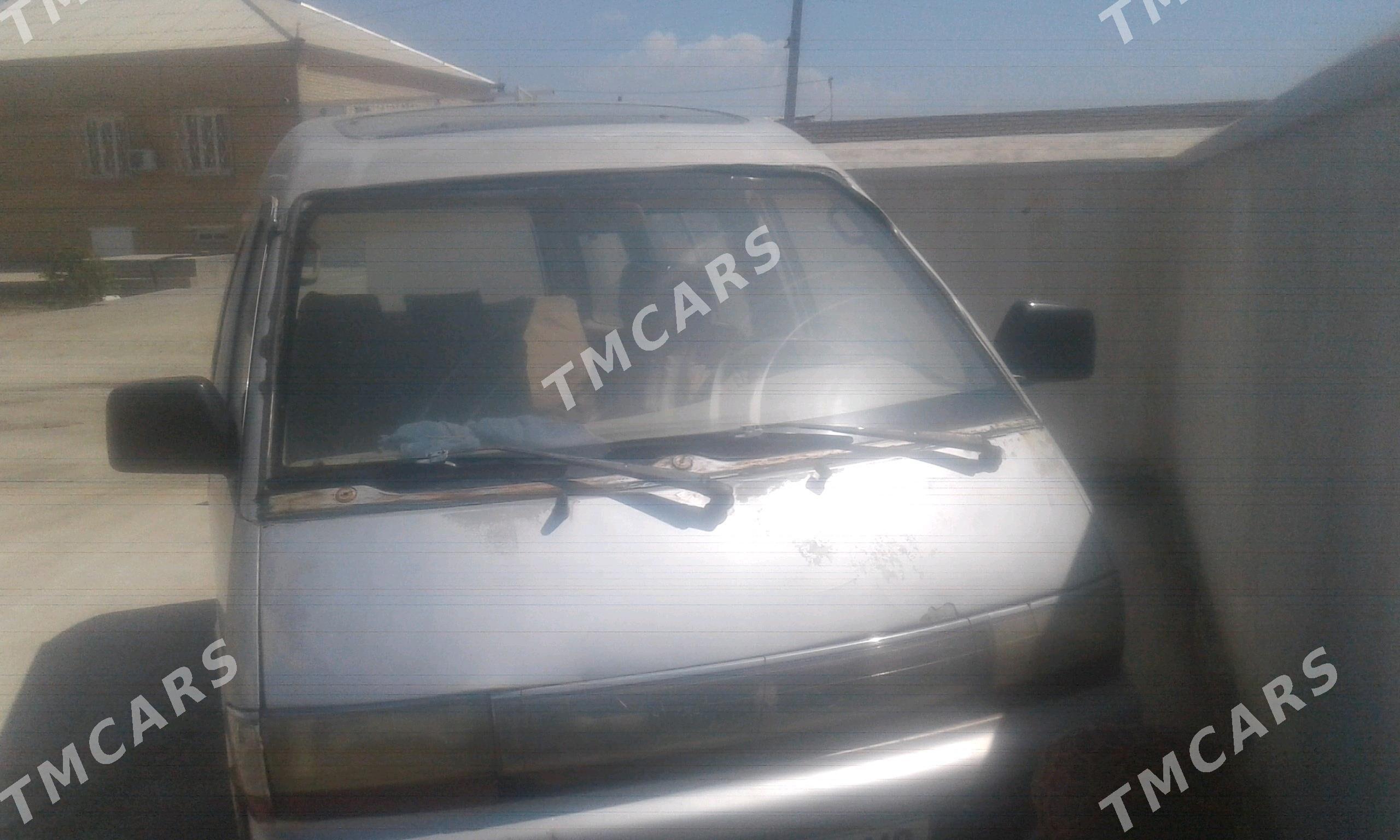 Toyota Hiace 1989 - 18 000 TMT - Байрамали - img 3
