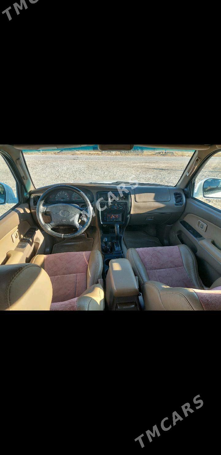 Toyota 4Runner 2000 - 145 000 TMT - Kaka - img 5