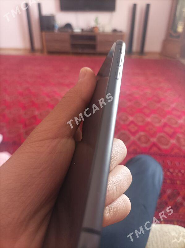 iphone 11 75 - ул. Подвойского (Битарап Туркменистан шаёлы) - img 4