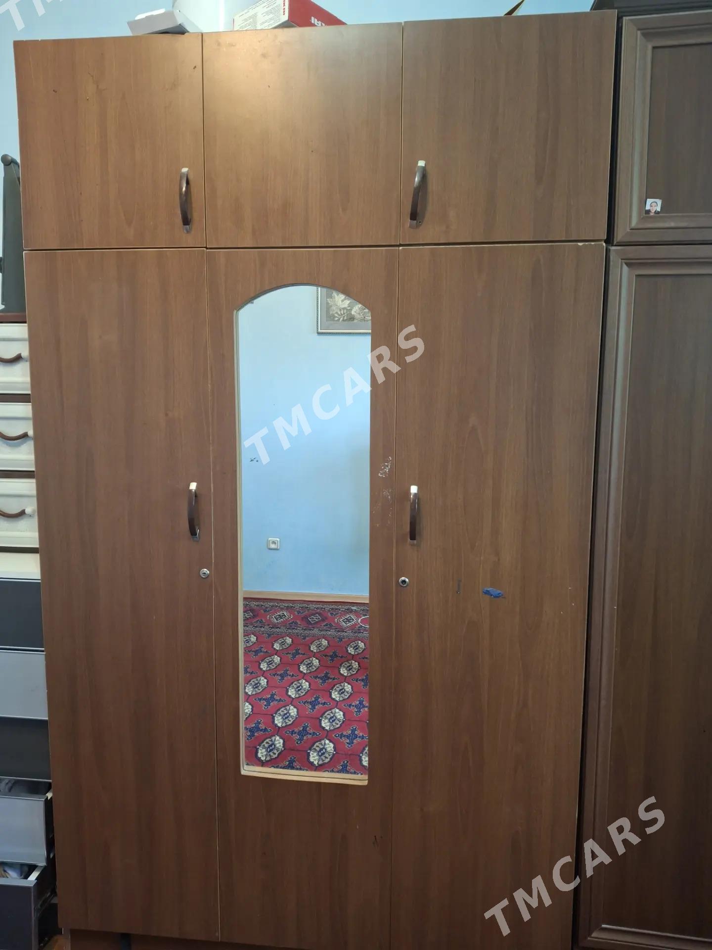 mebel (Shkaf) - Хитровка - img 2