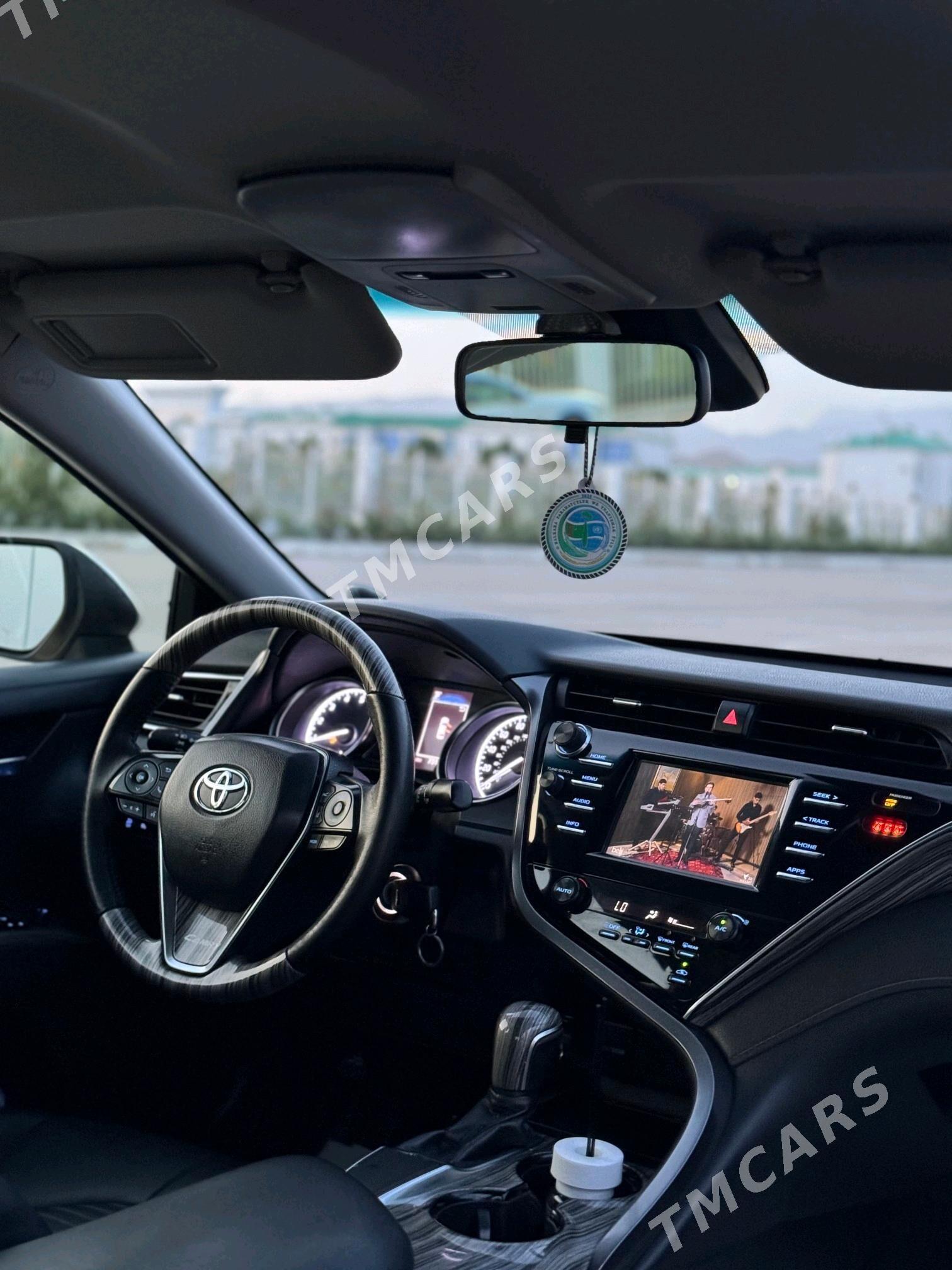 Toyota Camry 2019 - 290 000 TMT - Балканабат - img 3