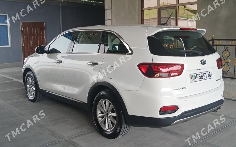 Kia Sorento 2019 - 285 000 TMT - Aşgabat - img 2