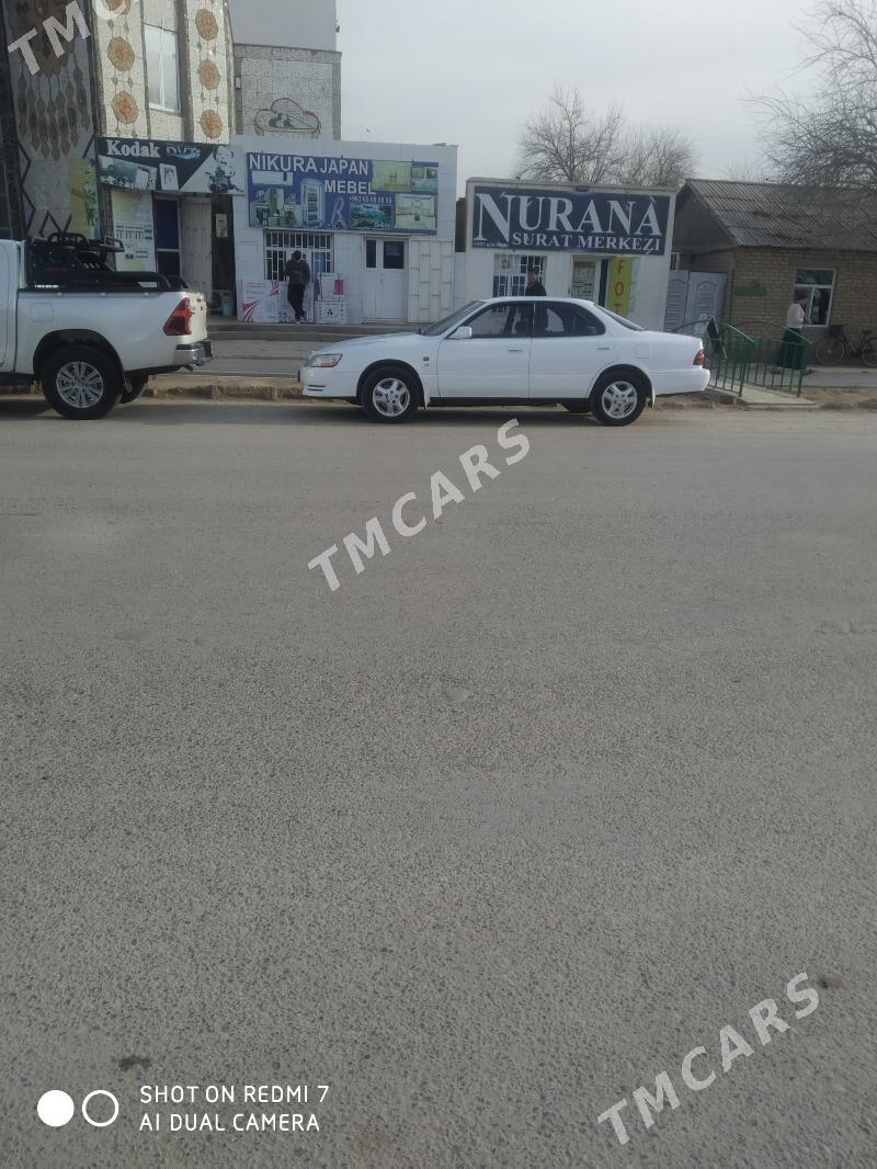 Toyota Camry 1993 - 55 000 TMT - Бабадайхан - img 2