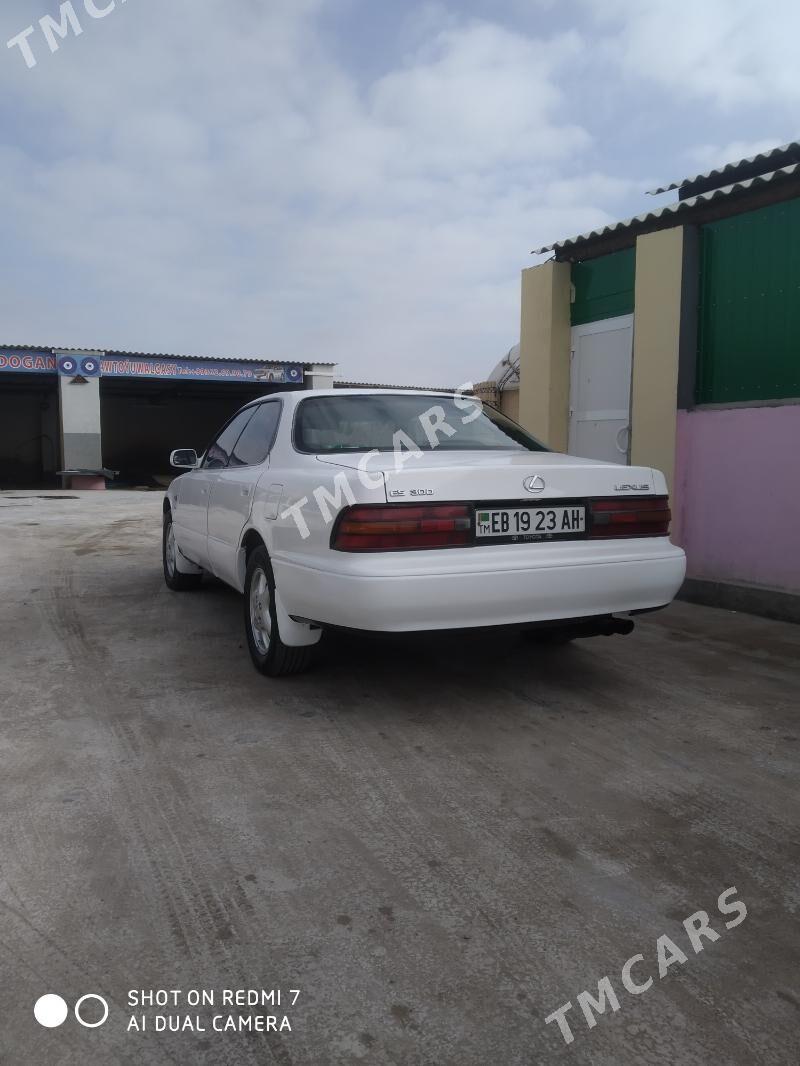 Toyota Camry 1993 - 55 000 TMT - Бабадайхан - img 4