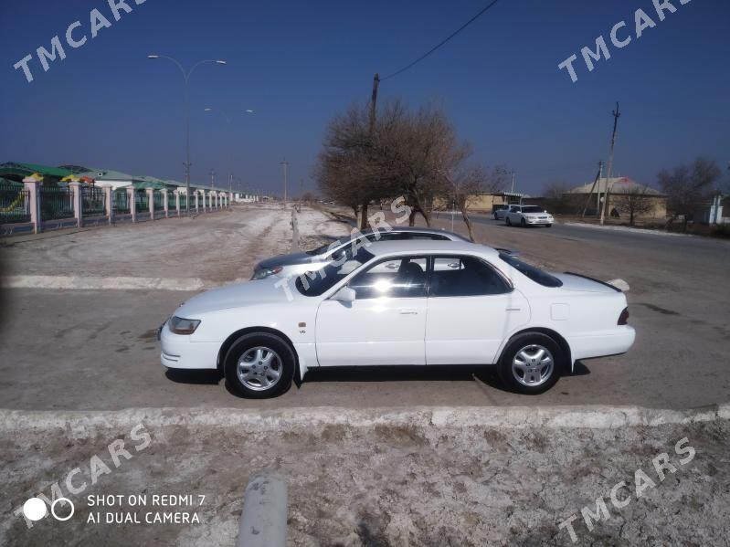 Toyota Camry 1993 - 55 000 TMT - Бабадайхан - img 3