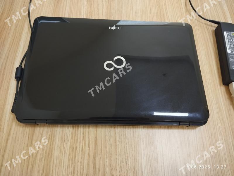 Fujitsu AH 531 noutbuk i3 - 6 mkr - img 3