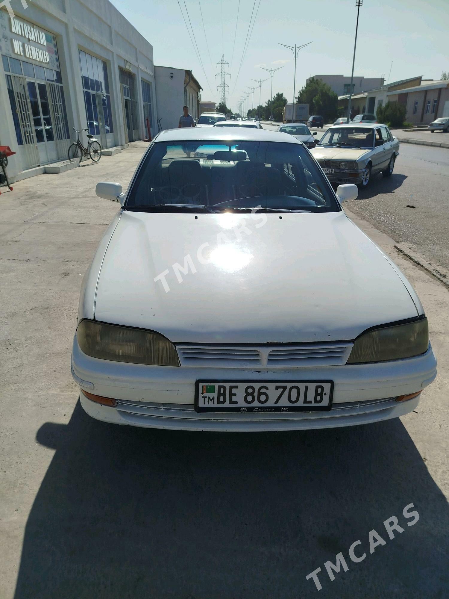 Toyota Camry 1992 - 40 000 TMT - Туркменабат - img 2