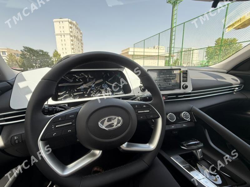 Hyundai Elantra 2025 - 275 000 TMT - Podwoýski köç. (Bitarap Türkmenistan şaýoly) - img 3