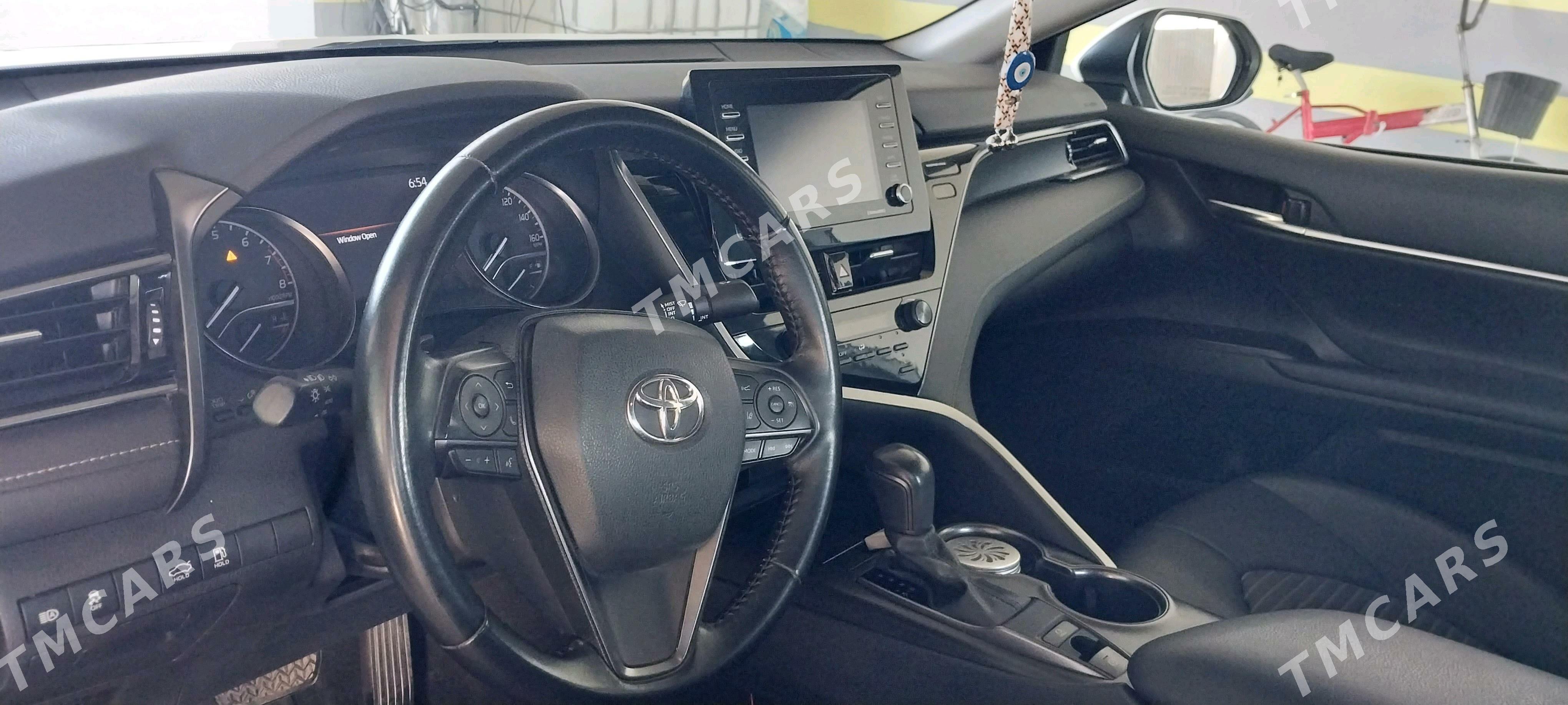 Toyota Camry 2021 - 300 000 TMT - Мары - img 1