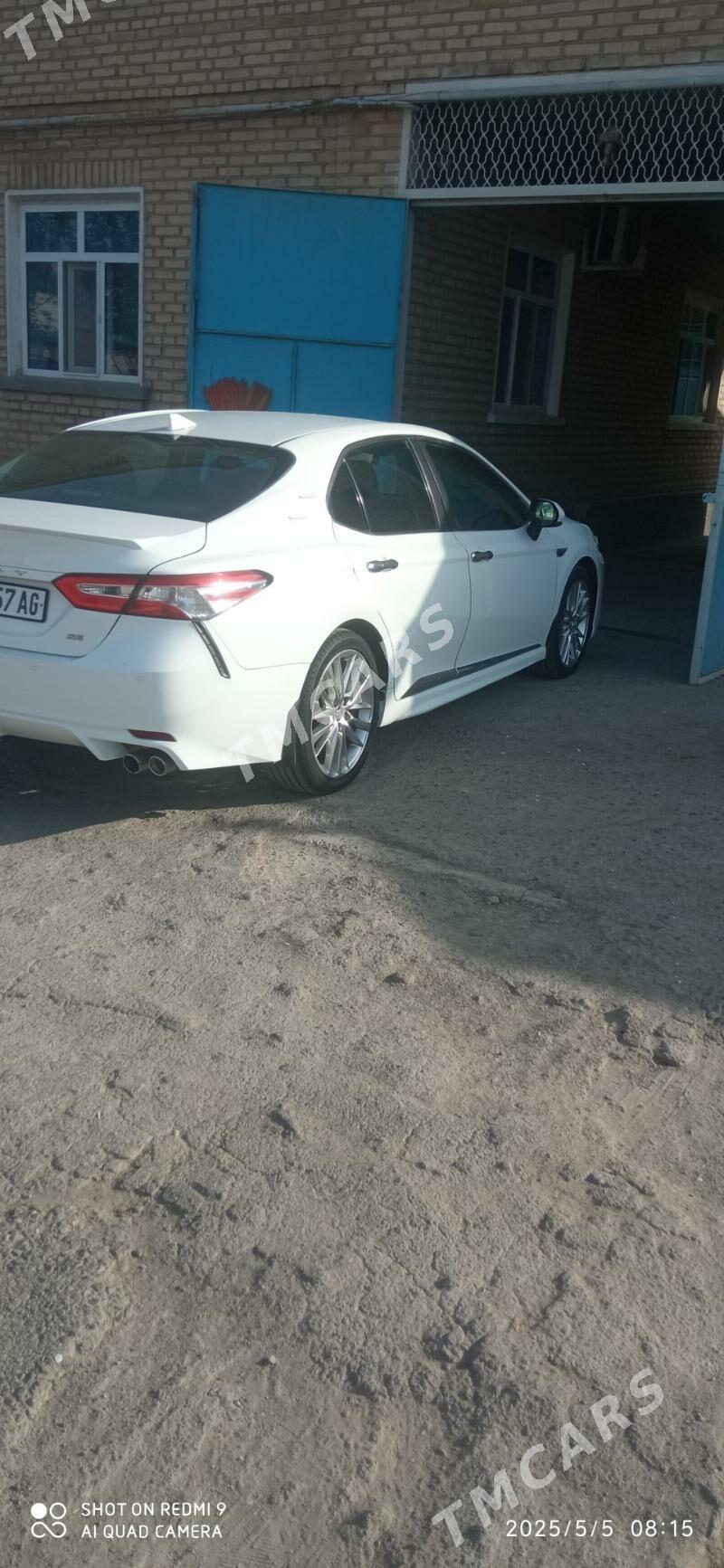 Toyota Camry 2020 - 275 000 TMT - Ашхабад - img 4