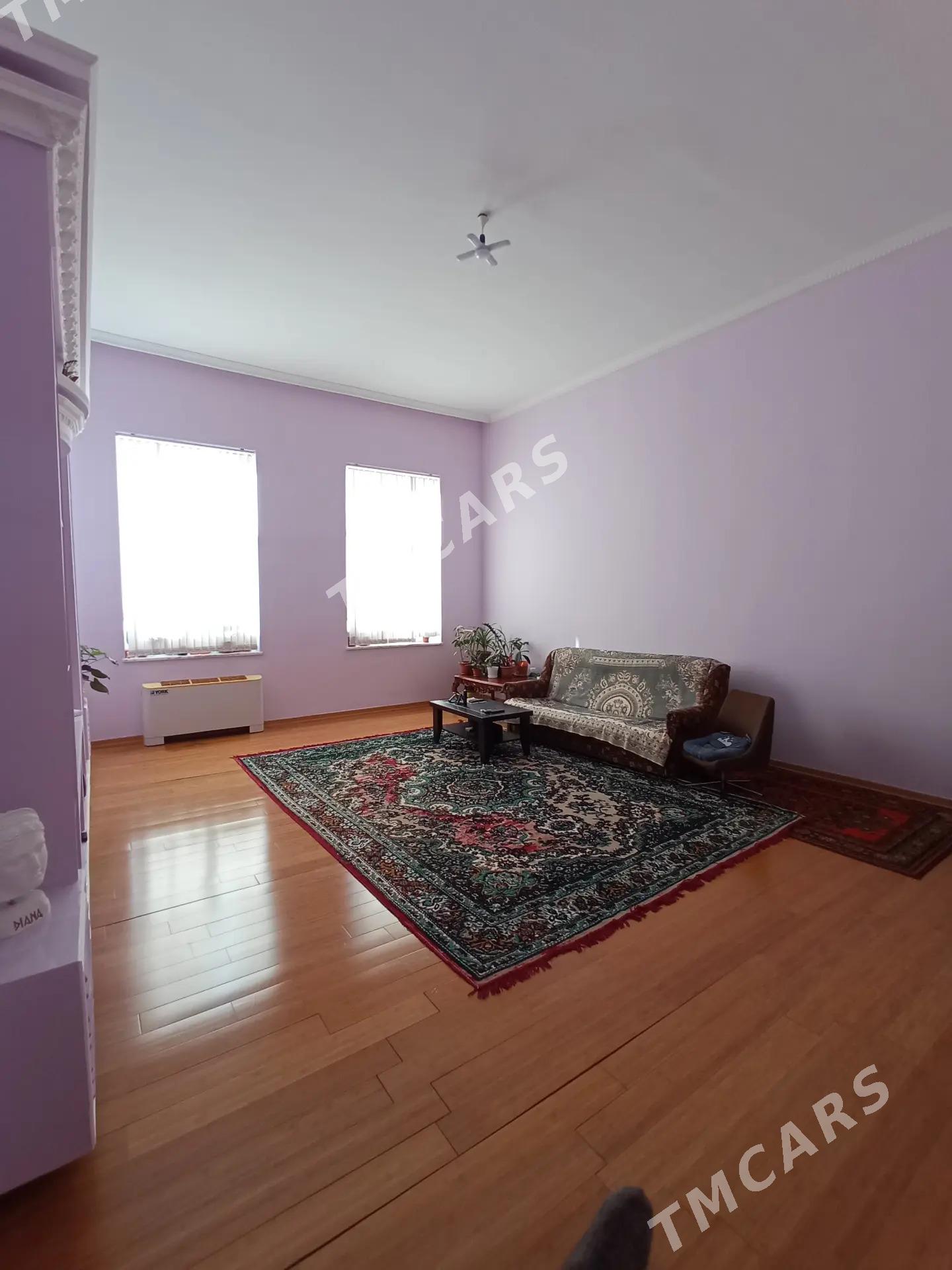 МОСКОВСКАЯ 3 К 5 ЭТ - Moskowskiý köç. (10 ýyl abadançylyk şaýoly) - img 3