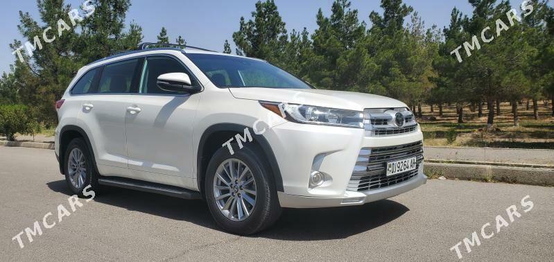 Toyota Highlander 2018 - 430 000 TMT - Бахарден - img 7