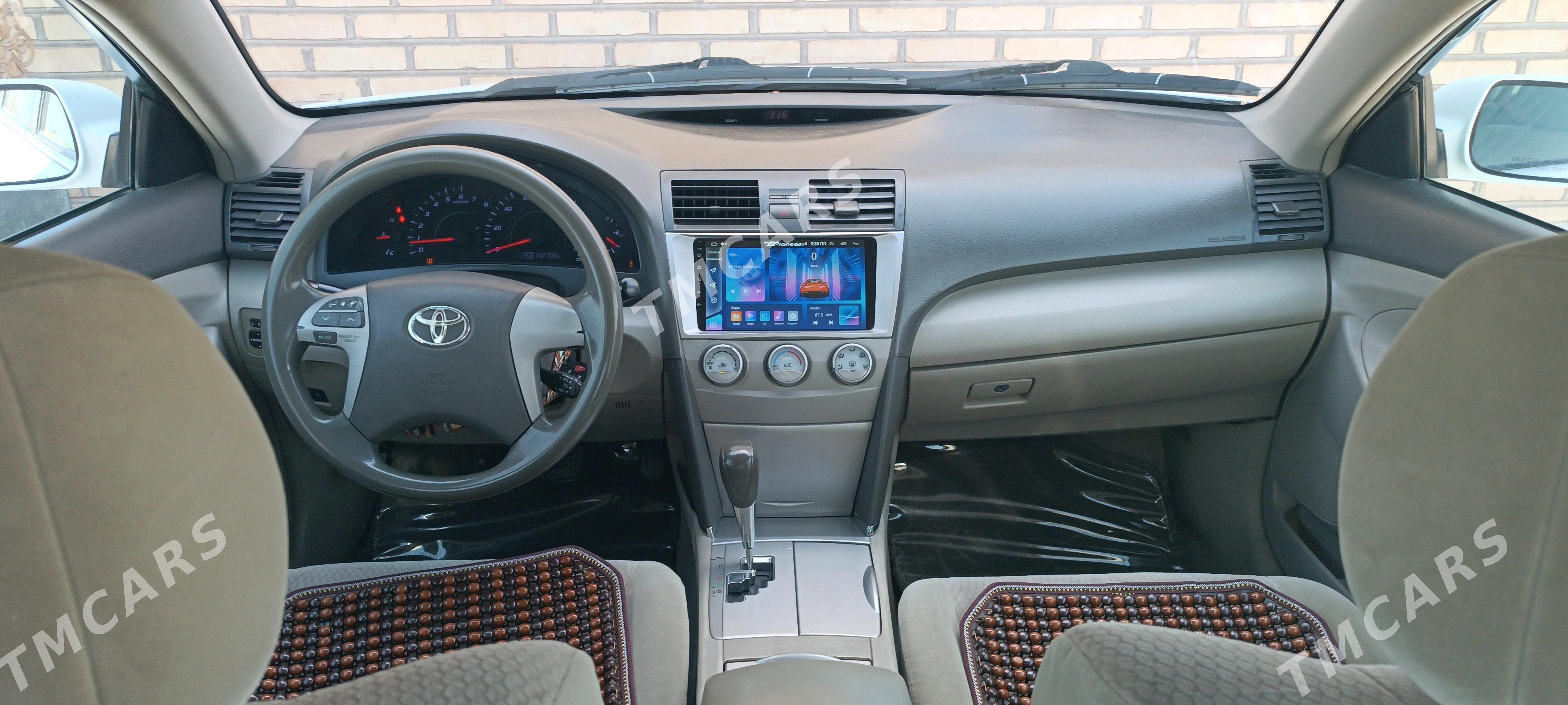 Toyota Camry 2010 - 180 000 TMT - Babadaýhan - img 4