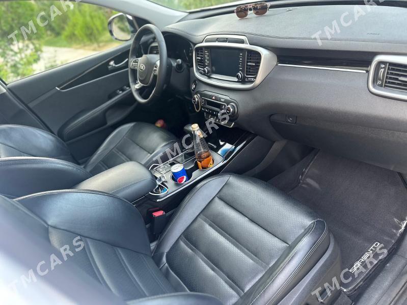 Kia Sorento 2018 - 380 000 TMT - Änew - img 9