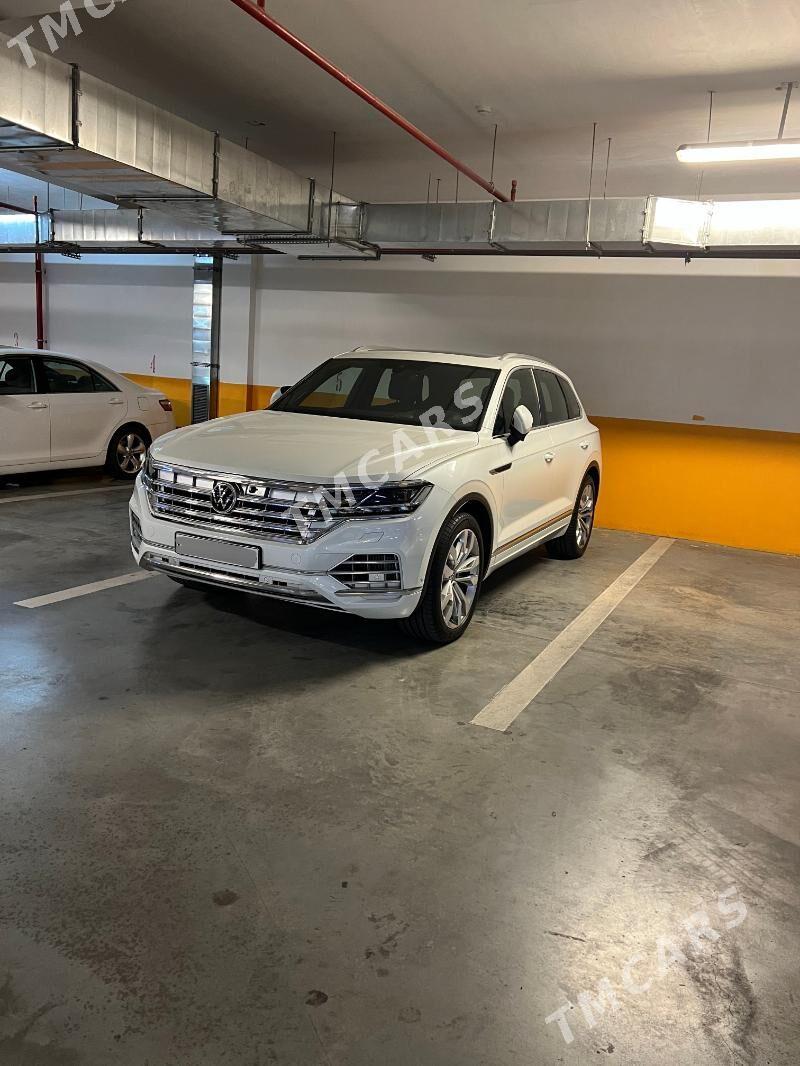 Volkswagen Touareg 2020 - 1 500 000 TMT - Ашхабад - img 1