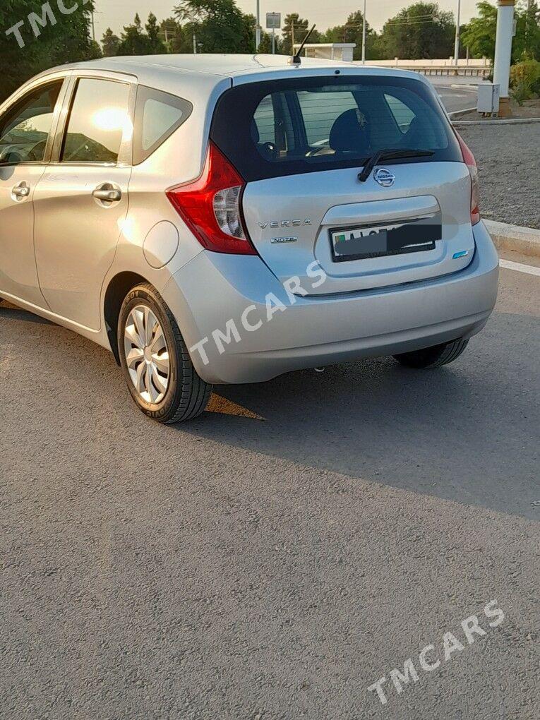 Nissan Versa 2013 - 113 000 TMT - Ашхабад - img 3