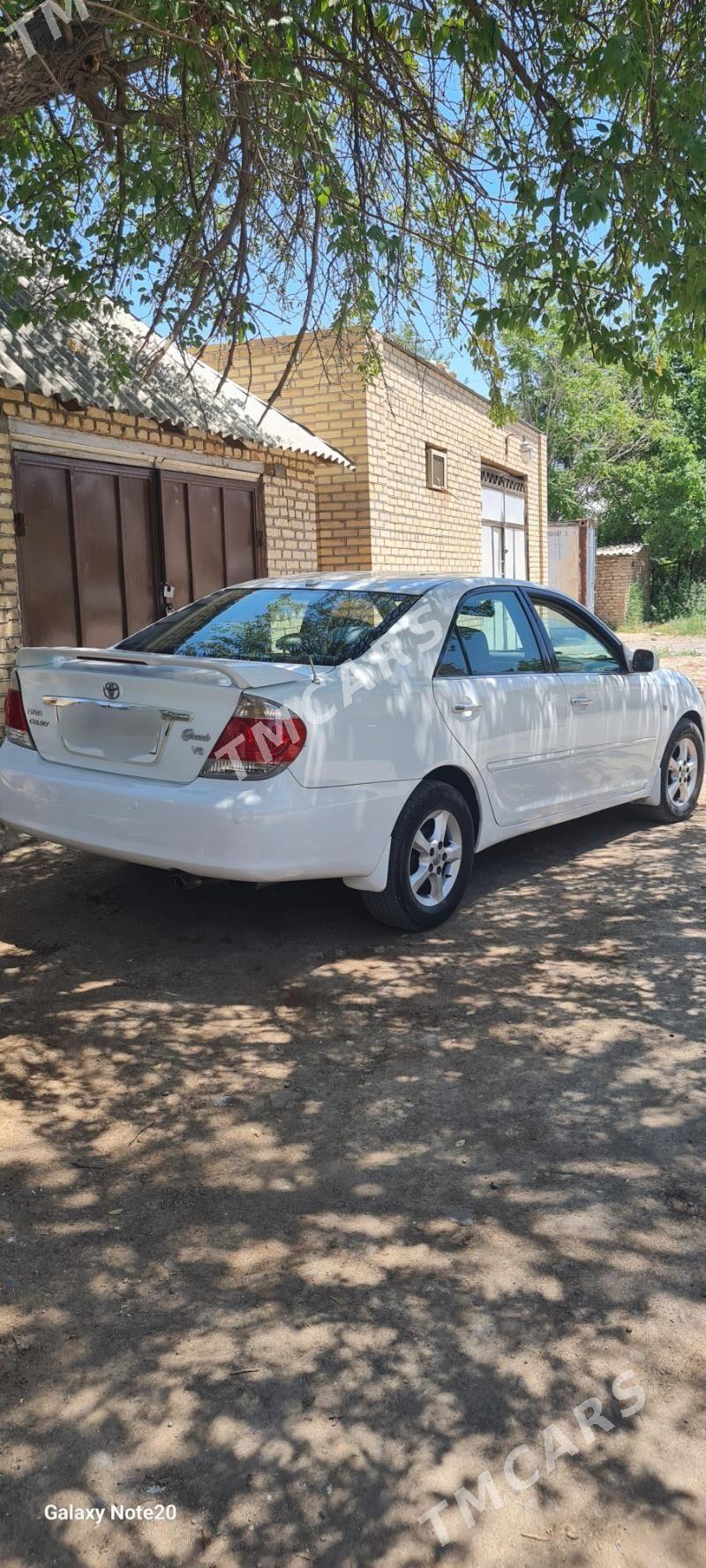 Toyota Camry 2005 - 150 000 TMT - Mary - img 2