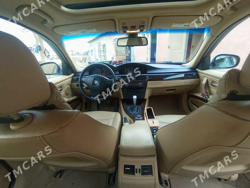 BMW F10 2011 - 180 000 TMT - Çärjew - img 2