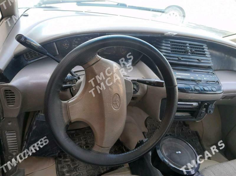 Toyota Previa 1993 - 26 000 TMT - етр. Туркменбаши - img 4