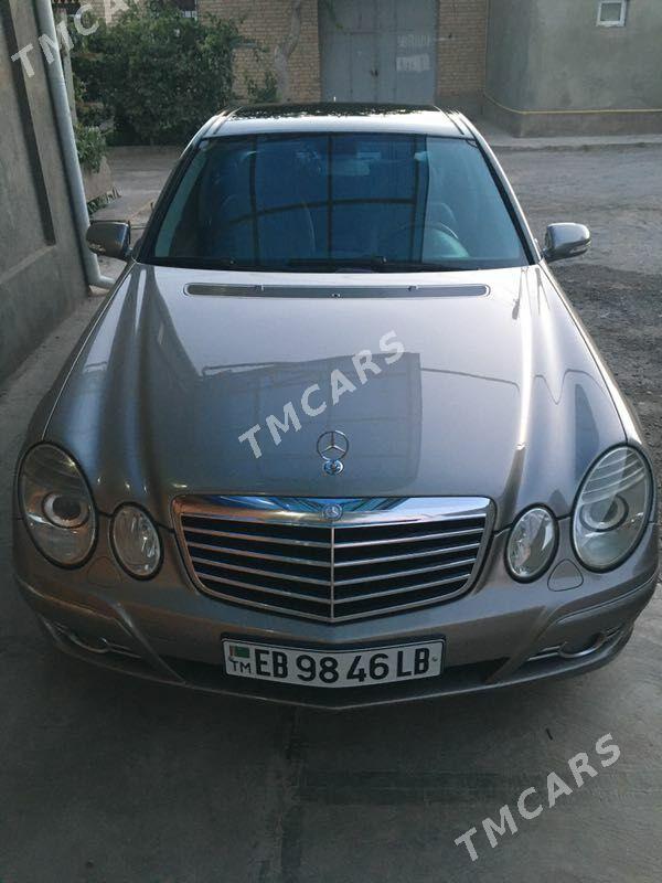 Mercedes-Benz E300 2009 - 199 000 TMT - Türkmenabat - img 2