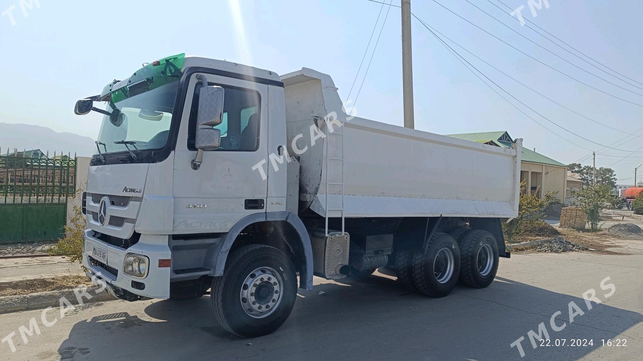 Mercedes-Benz ACTROS 3331 2009 - 550 000 TMT - Aşgabat - img 2