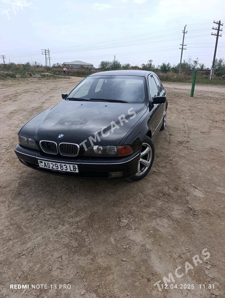 BMW E39 1997 - 70 000 TMT - Dänew - img 4