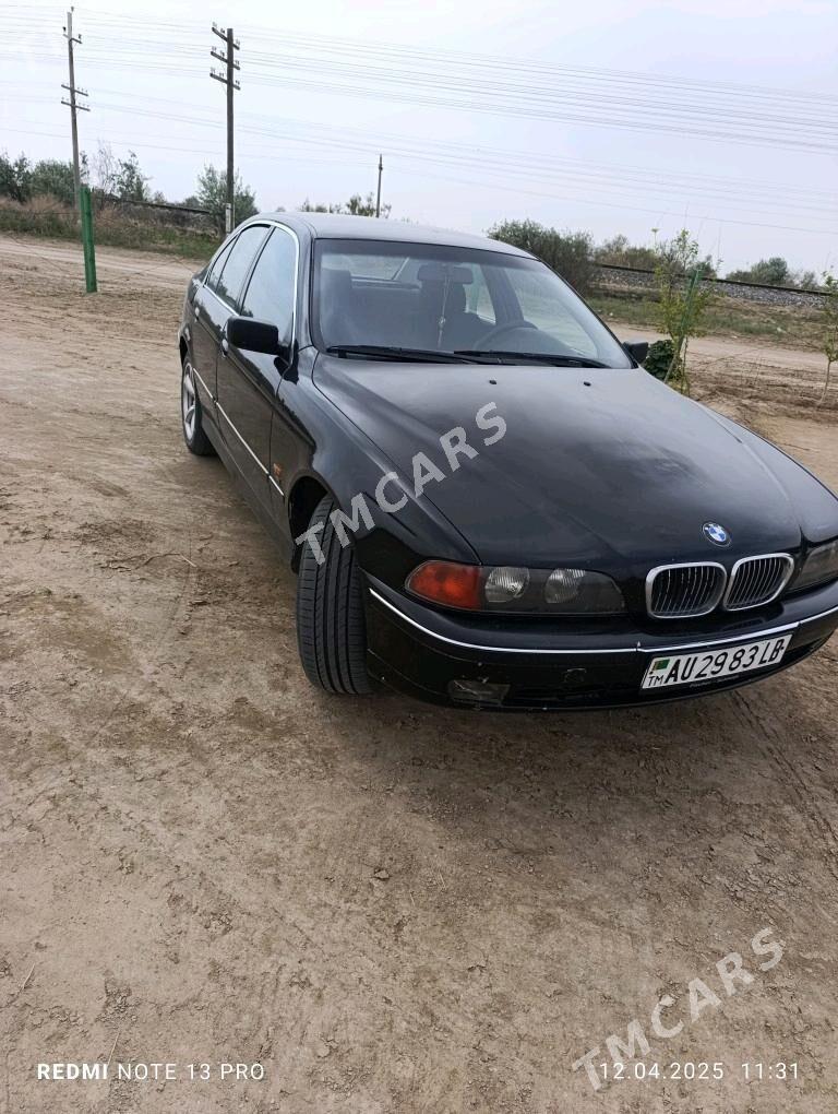 BMW E39 1997 - 70 000 TMT - Dänew - img 2