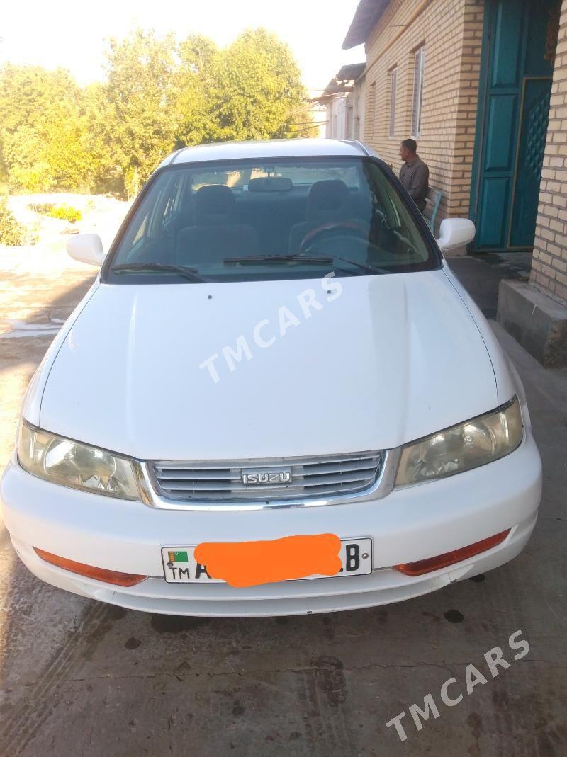 Isuzu Stylus 1997 - 40 000 TMT - Дянев - img 5