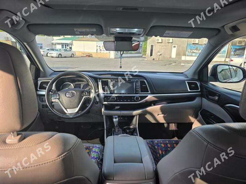 Toyota Highlander 2019 - 600 000 TMT - Aşgabat - img 3