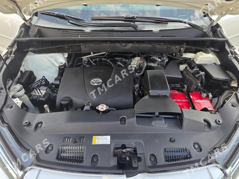 Toyota Highlander 2019 - 600 000 TMT - Aşgabat - img 5