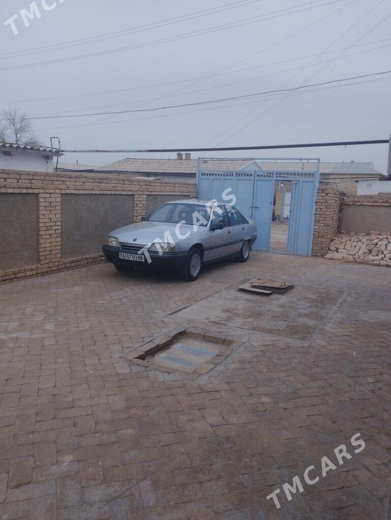 Opel Omega 1991 - 38 000 TMT - Байрамали - img 2