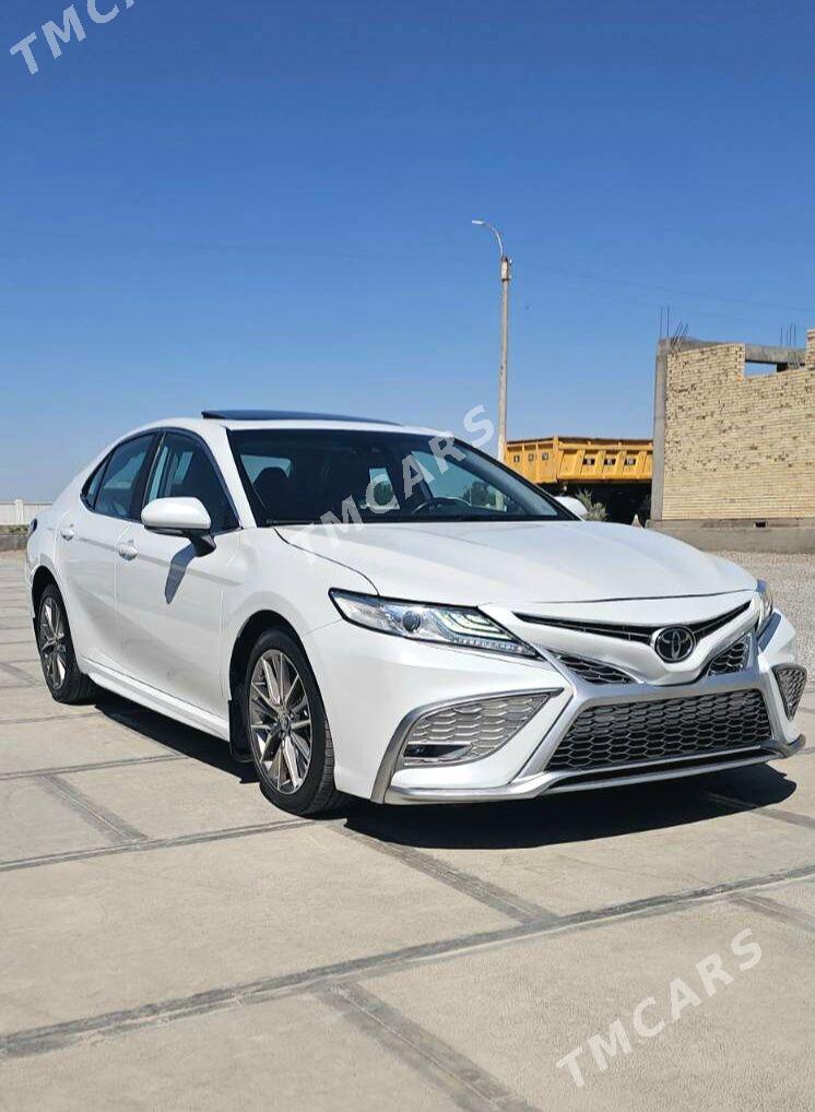 Toyota Camry 2022 - 340 000 TMT - Мары - img 2