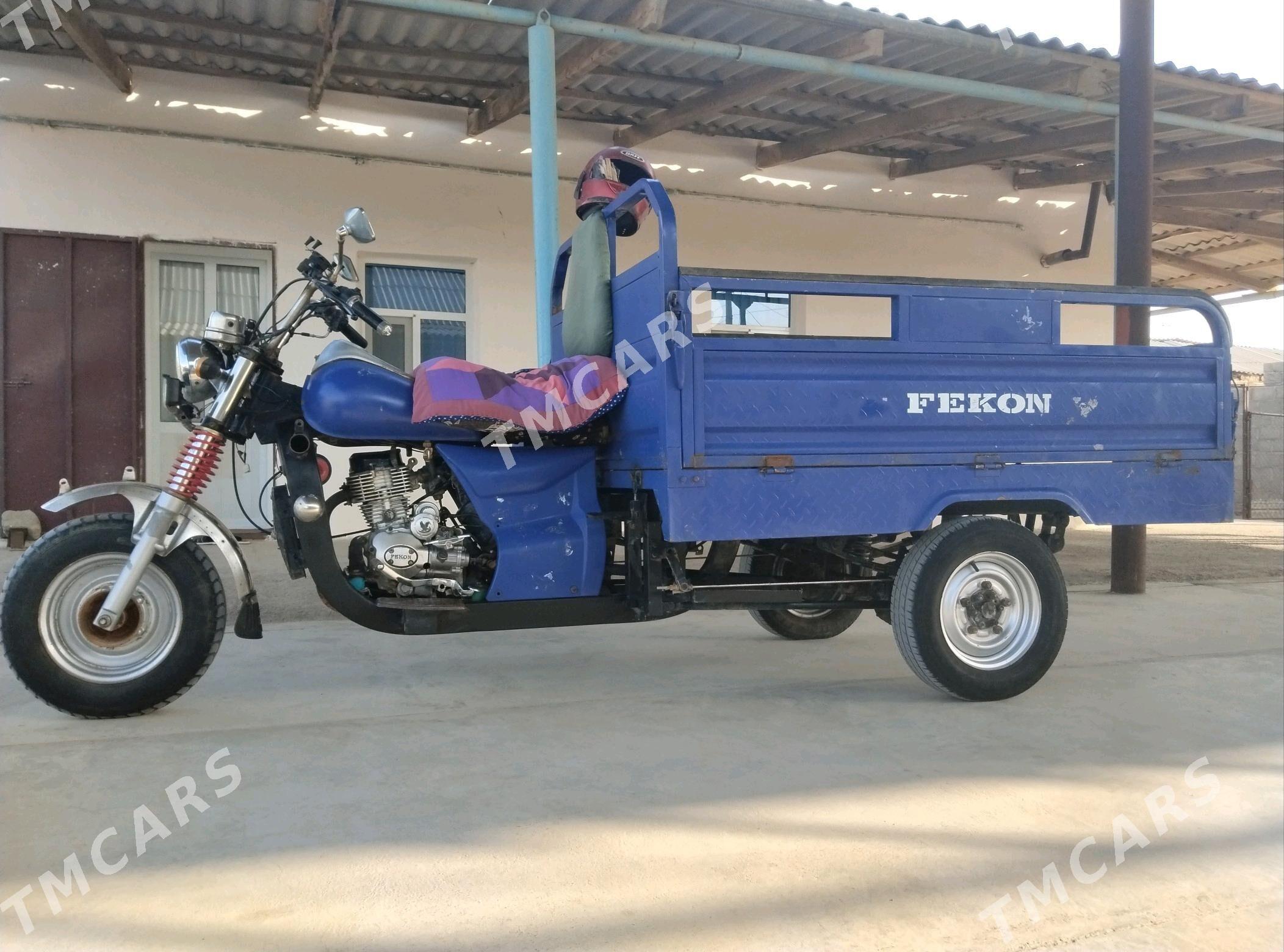 Fekon FK200-14G 2014 - 16 000 TMT - Гумдаг - img 3