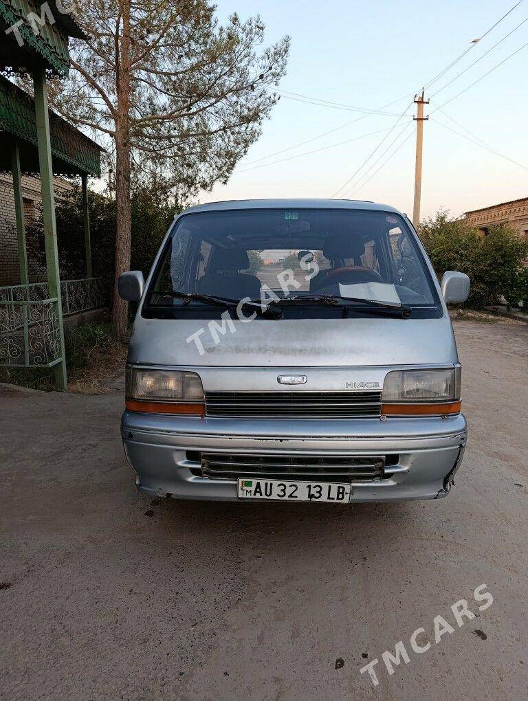 Toyota Hiace 1990 - 50 000 TMT - Сакар - img 3