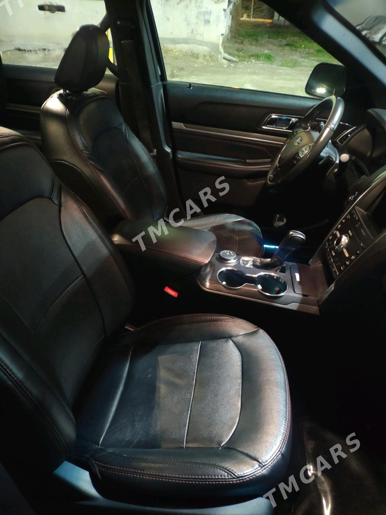 Ford Explorer 2019 - 350 000 TMT - Türkmenabat - img 5