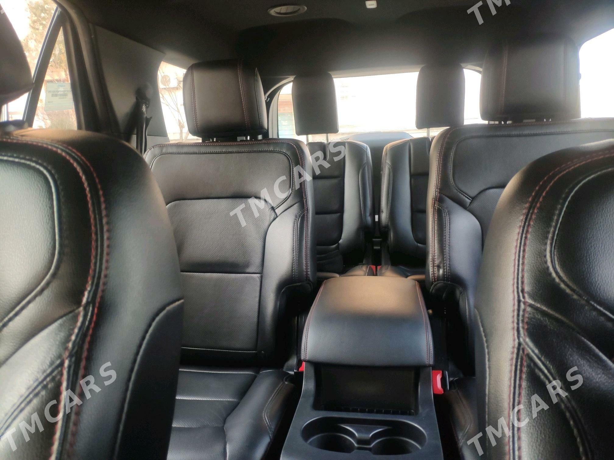 Ford Explorer 2019 - 350 000 TMT - Türkmenabat - img 3