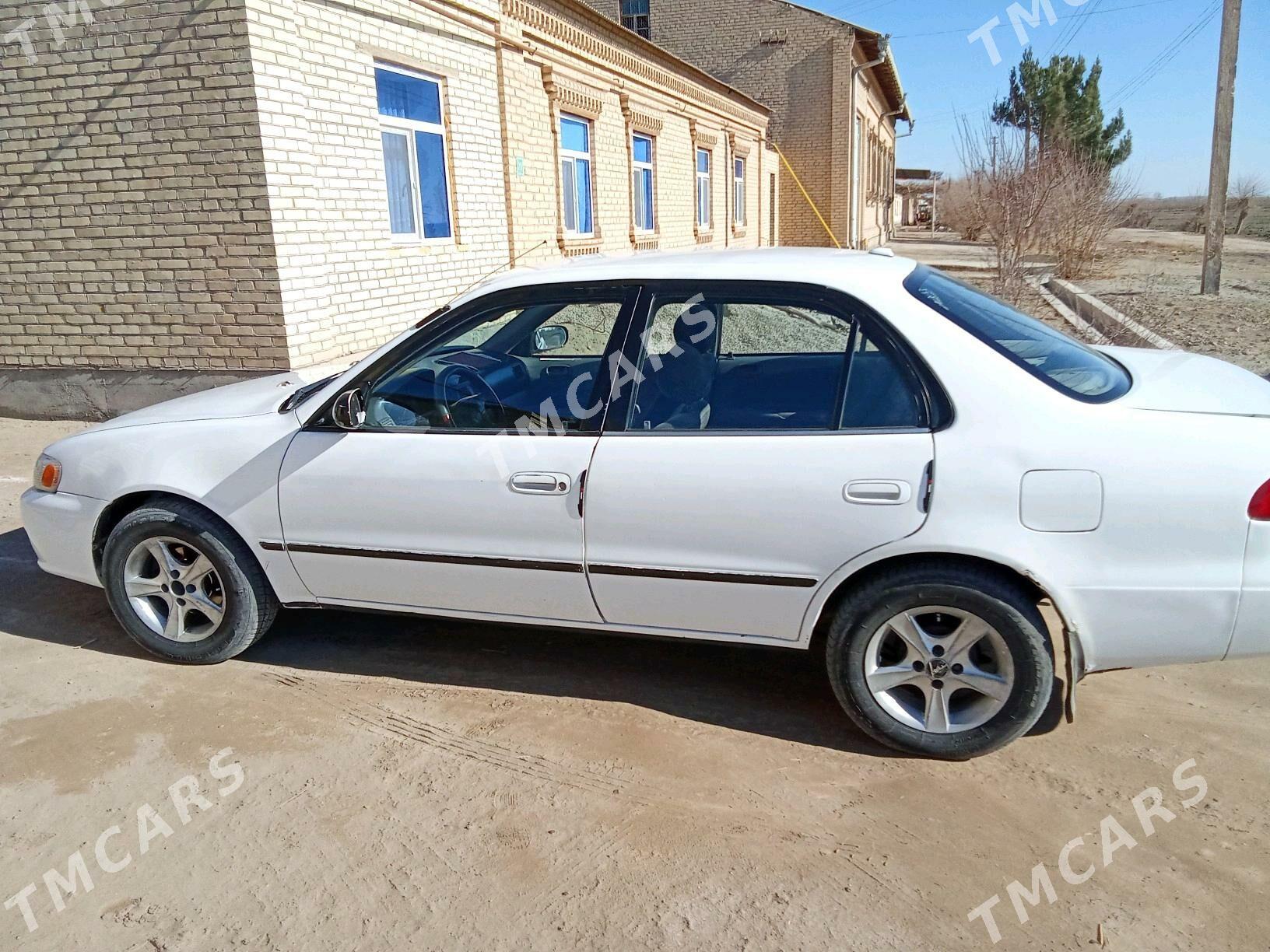 Toyota Corolla 2002 - 76 000 TMT - Saýat - img 3