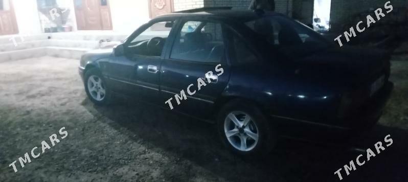 Opel Vectra 1992 - 20 000 TMT - Мургап - img 2