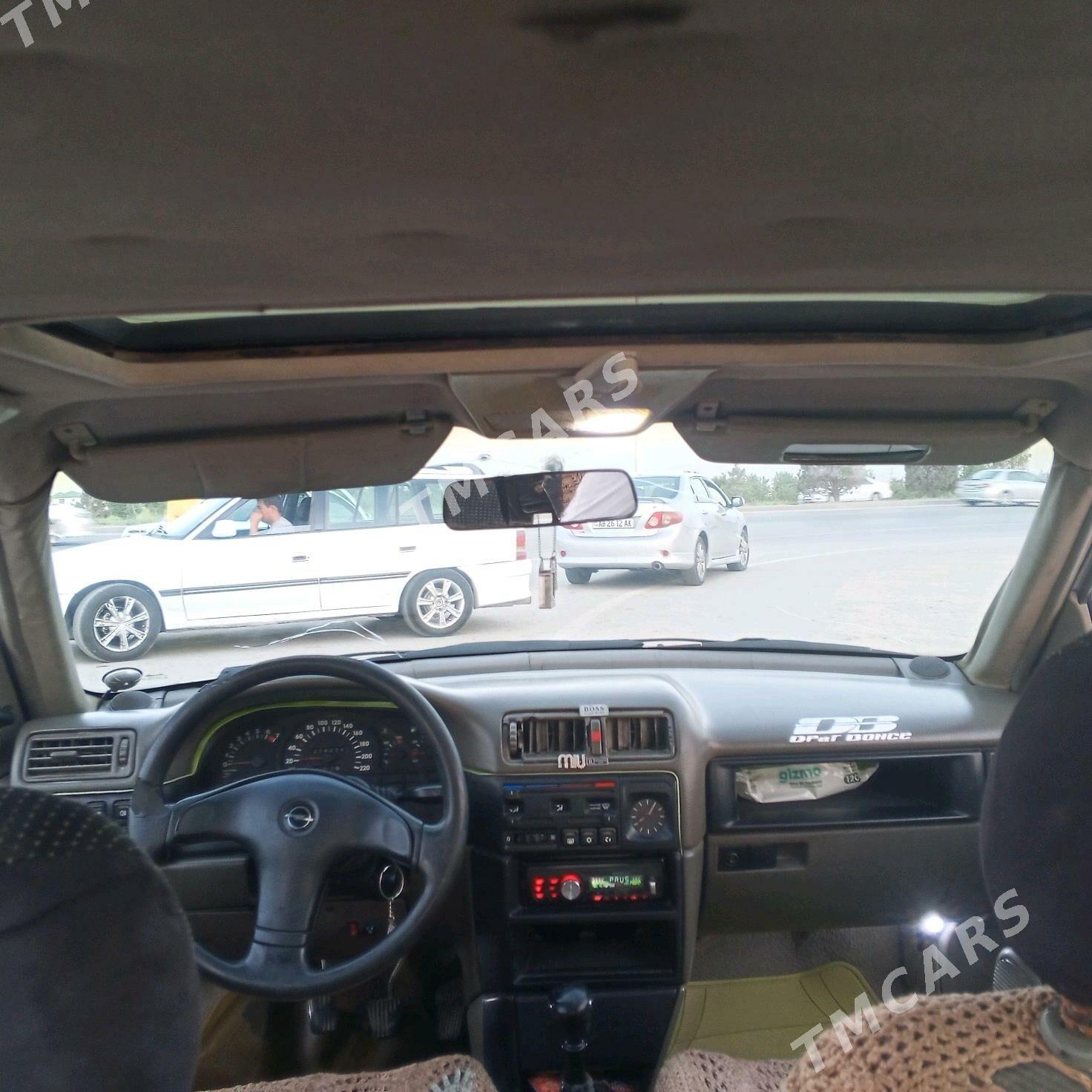Opel Vectra 1990 - 29 000 TMT - Аркадаг - img 2