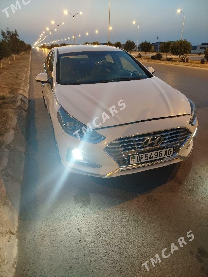 Hyundai Sonata 2018 - 175 000 TMT - Gyzylarbat - img 2