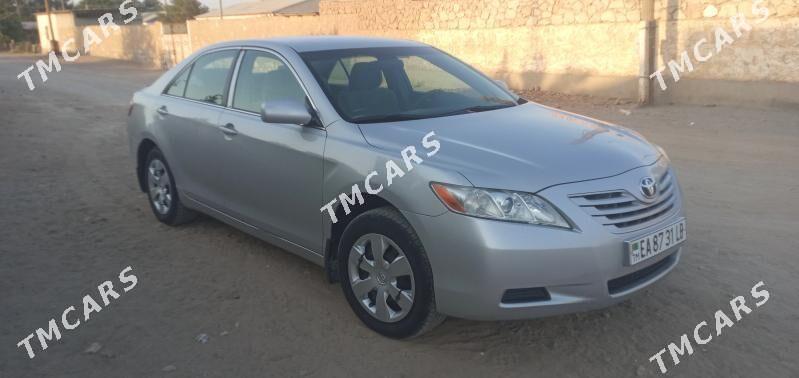 Toyota Camry 2010 - 160 000 TMT - Kerki - img 2